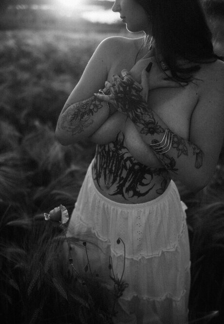 hot mature onlyfans naked img