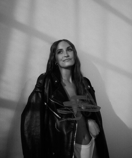 Kim F ngeling erotic actress images