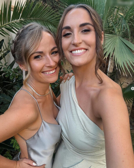 Kim F ngeling naked actress gallery