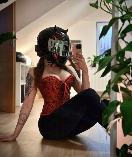 kimi__te free actress archive