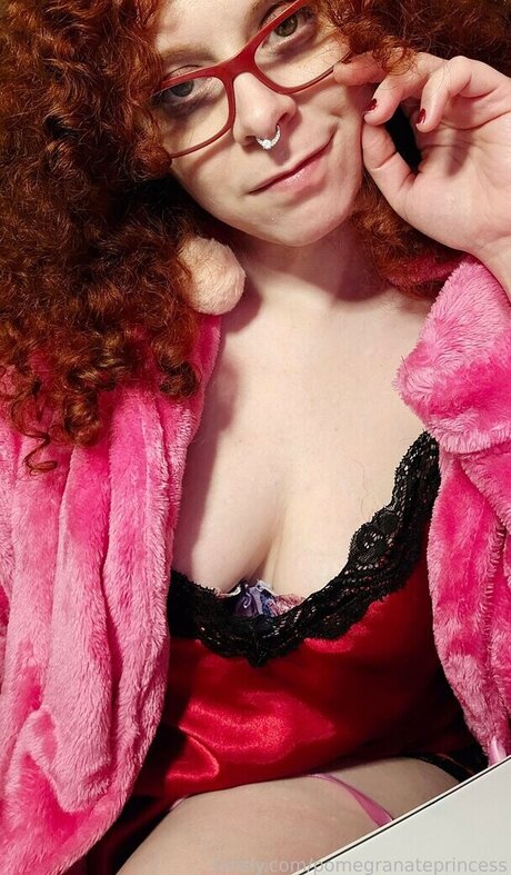 Pomegprincess model nudes pictures
