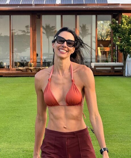 Sheilla Castro top star archive