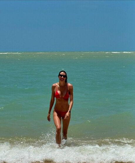 Sheilla Castro model high quality image