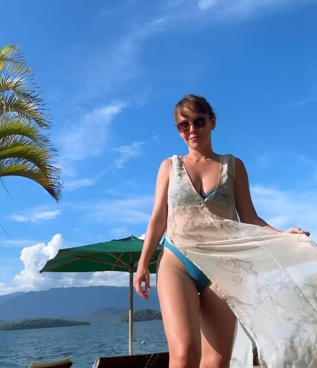 Fernanda Nobre star exclusive photos