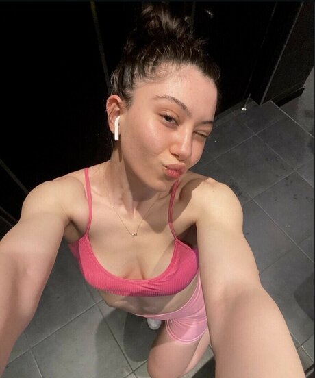 Hilal Fener adult actress photos