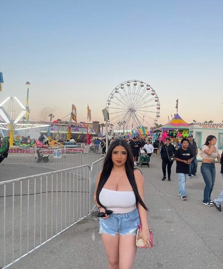 ashleyarambulaa pornstar gallery