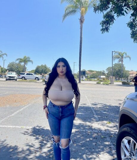 ashleyarambulaa pornstar hot image