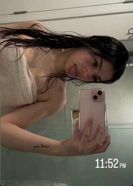 Ava quijije model beautiful pic