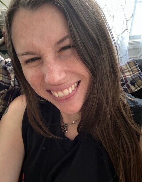 VibingWithVal nice pornstar picture