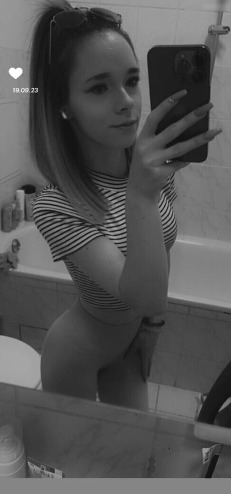 Mausistern model hot archive