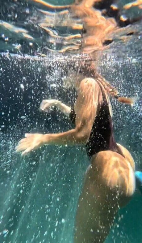 Rocio Gonzalez model pretty img