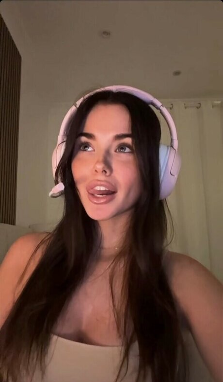 Clarissa Bea high quality model photos