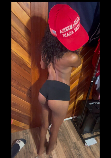 Magaprincesss model xxx pics