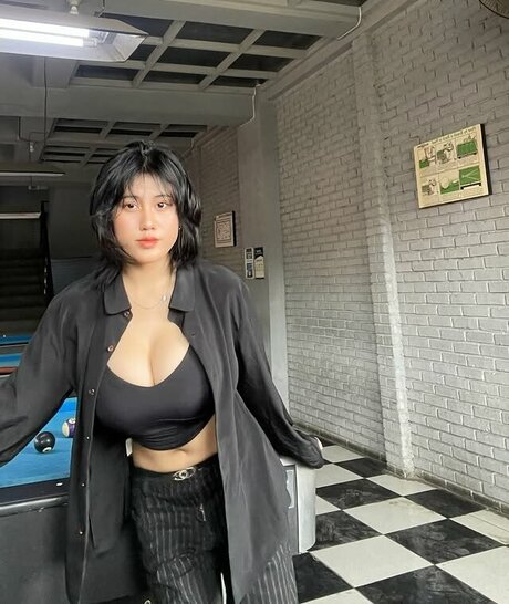 ejahazel exclusive pornstar image