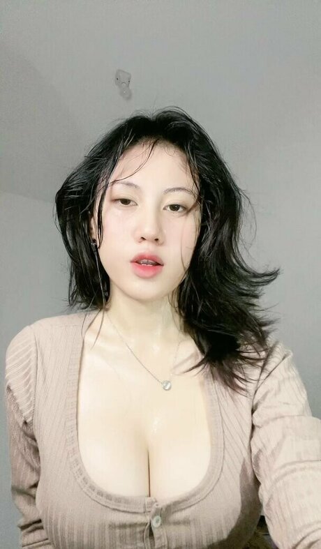 ejahazel nude actress archive