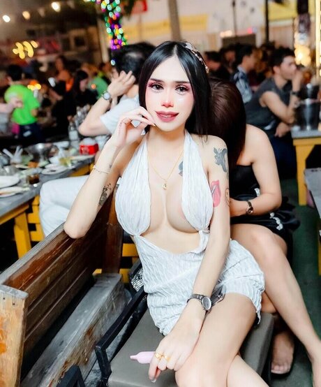 Natthrika perfect star photo