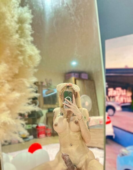 Natthrika star nudes images