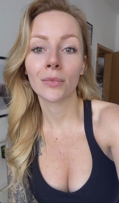 busty ebony onlyfans porn archive