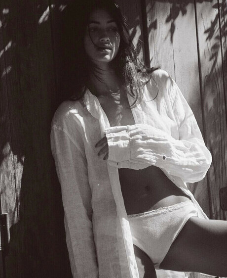 Meeya Dugied model sex galleries