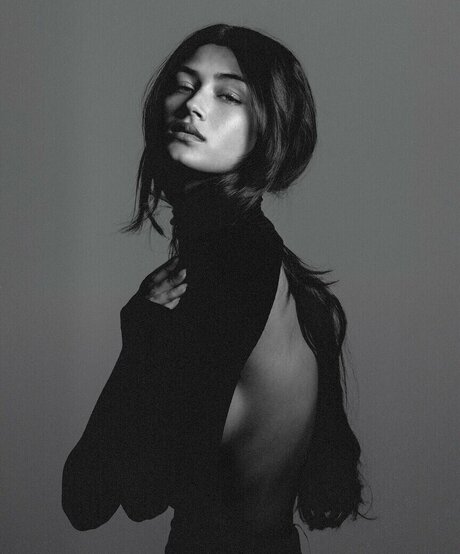 Meeya Dugied nude actress photo