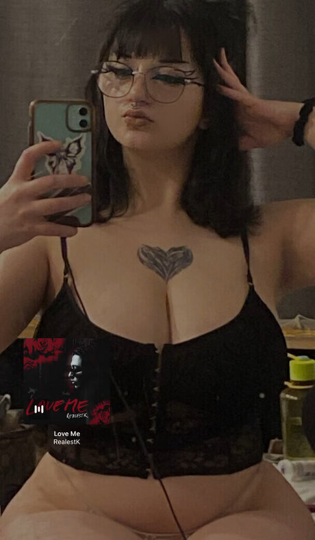 bl00dyh4nd star xxx pics