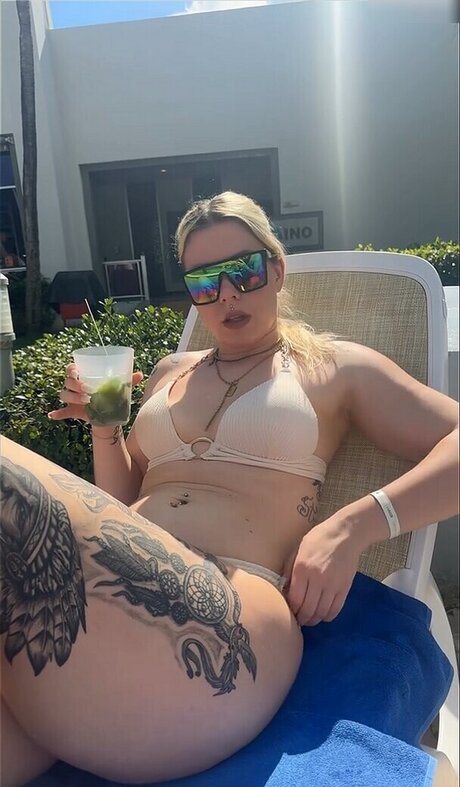 ebony midget onlyfans perfect img