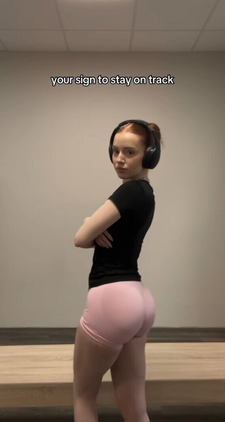 Annika eks perfect star gallery