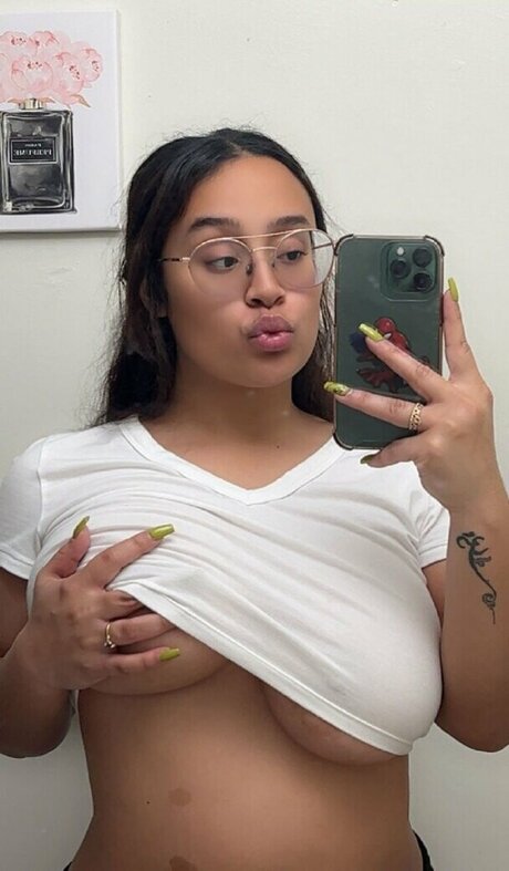 Mandaavision nude pornstar pics