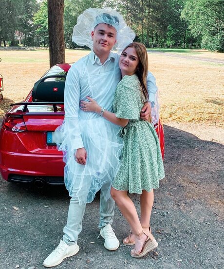 Mondwika star hd gallery