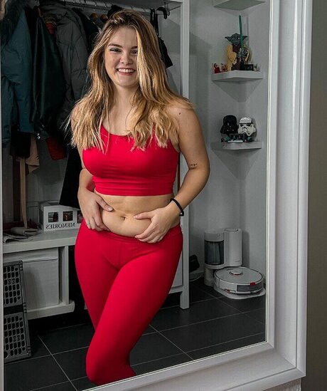 big tits brunette onlyfans best photo