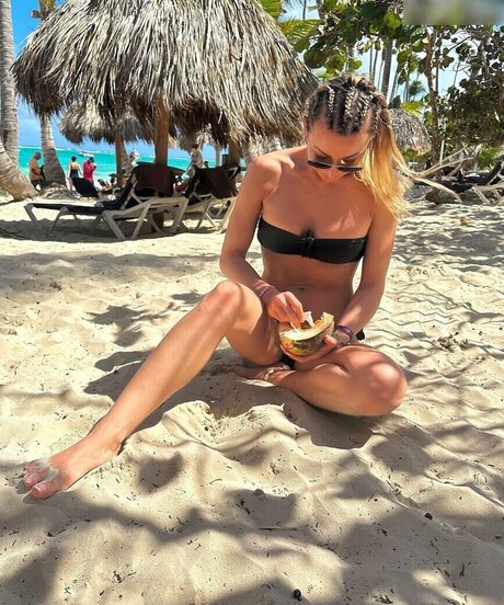 Anna Carina Woitschack star top gallery