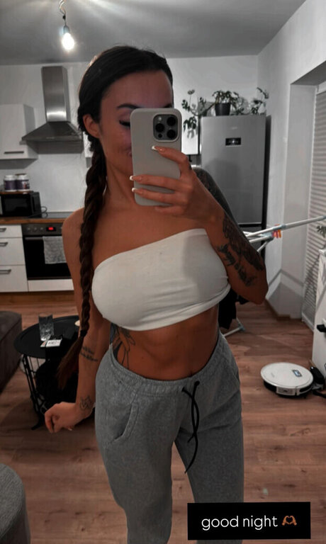 Stefaniestrm pornstar xxx pics