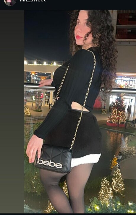 liin sweet model nude image