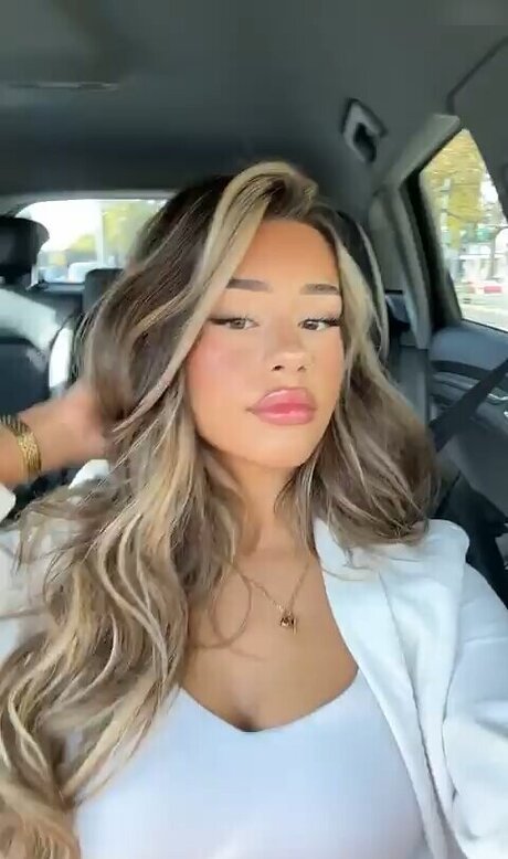 Almira Azemi hd pornstar photos