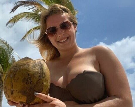 Alinas Landleben model exclusive gallery