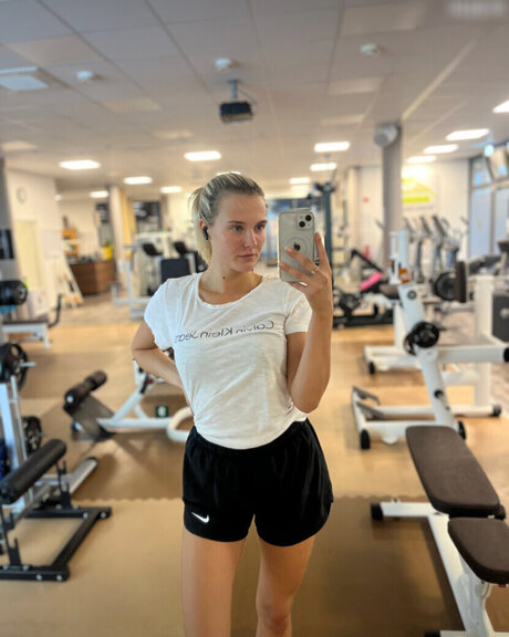 Bella Celine pornstar perfect picture