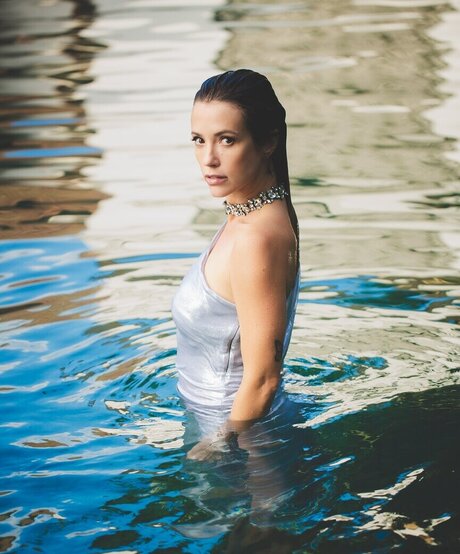 Juliana Didone pretty model img