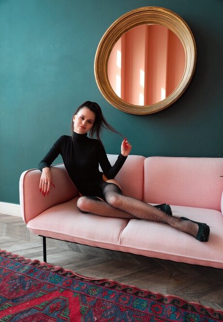 Tonya Rozatti exclusive star galleries