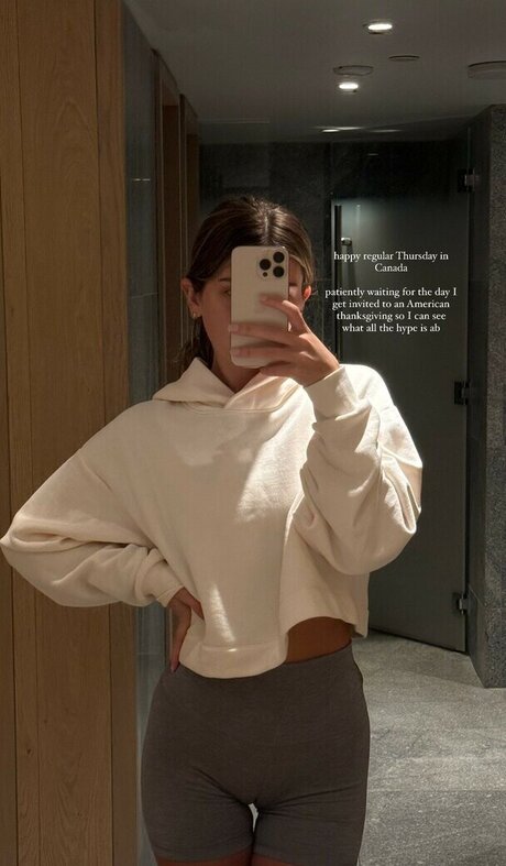 Carla Bezanson high quality model galleries