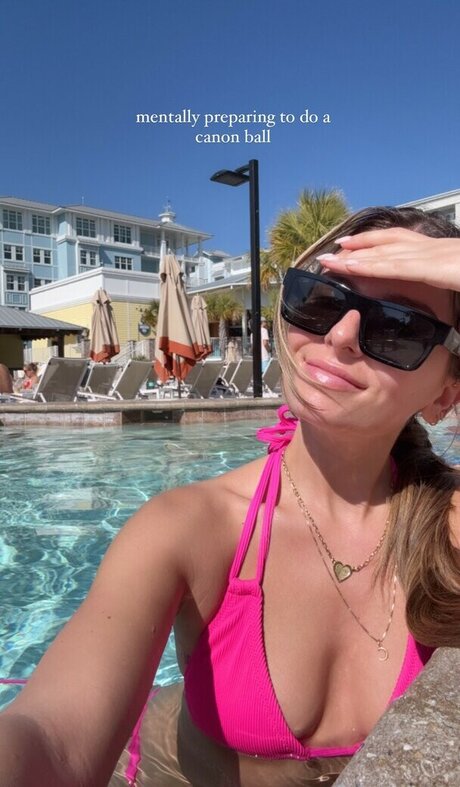 Carla Bezanson free actress pic