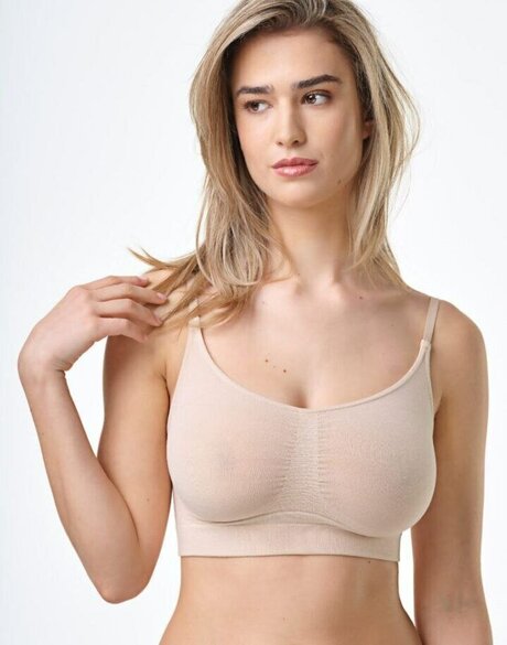 Chiara Costalunga model nice galleries