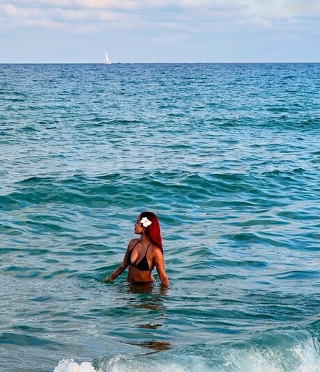 Bao Chii hot model archive