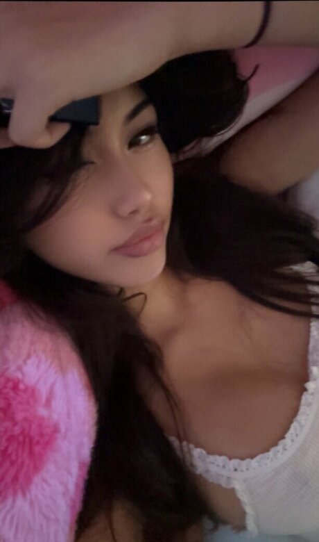 xeiyza erotic pornstar image