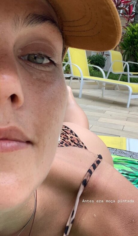 big tits squirt onlyfans art naked photo