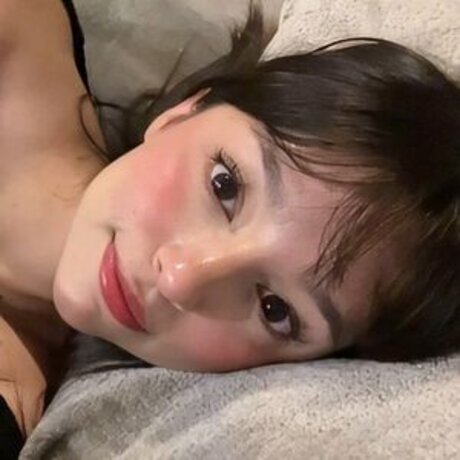 unfeelu star naked image