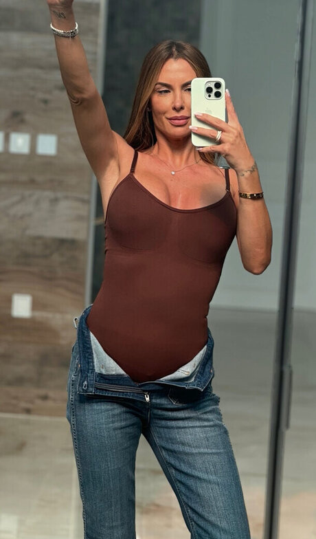 Anna Maria Ferchichi nude pornstar picture