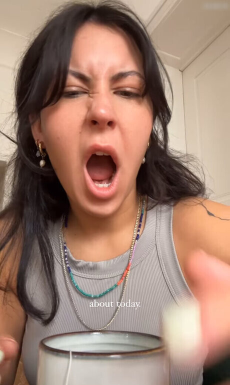 Vendewaa beautiful model gallery