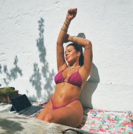 Vendewaa pornographic star picture