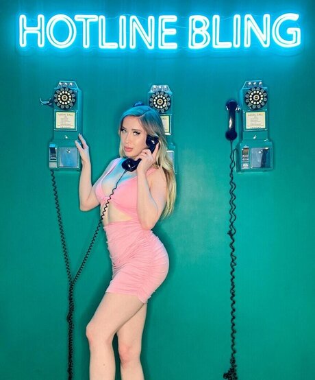 Alaina Taylor high quality star photos