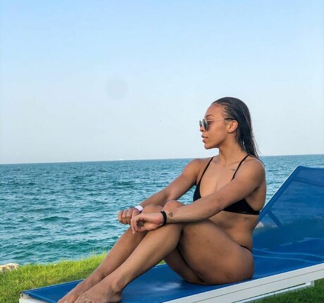 Lorrane Dos Santos pornographic actress archive